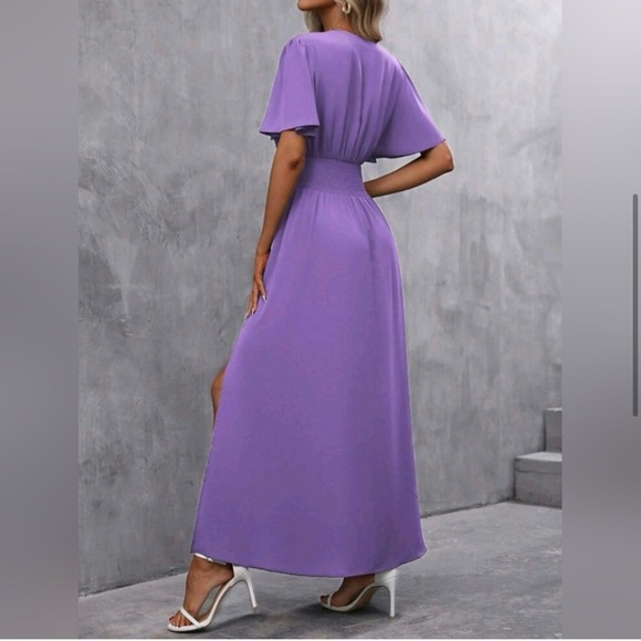 NEW Chic Ruched Waist Flutter Sleeve Maxi Dress Purple Lilac. Size 4/small. - Picture 4 of 8
